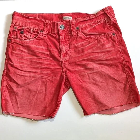 Red true religion shorts on sale